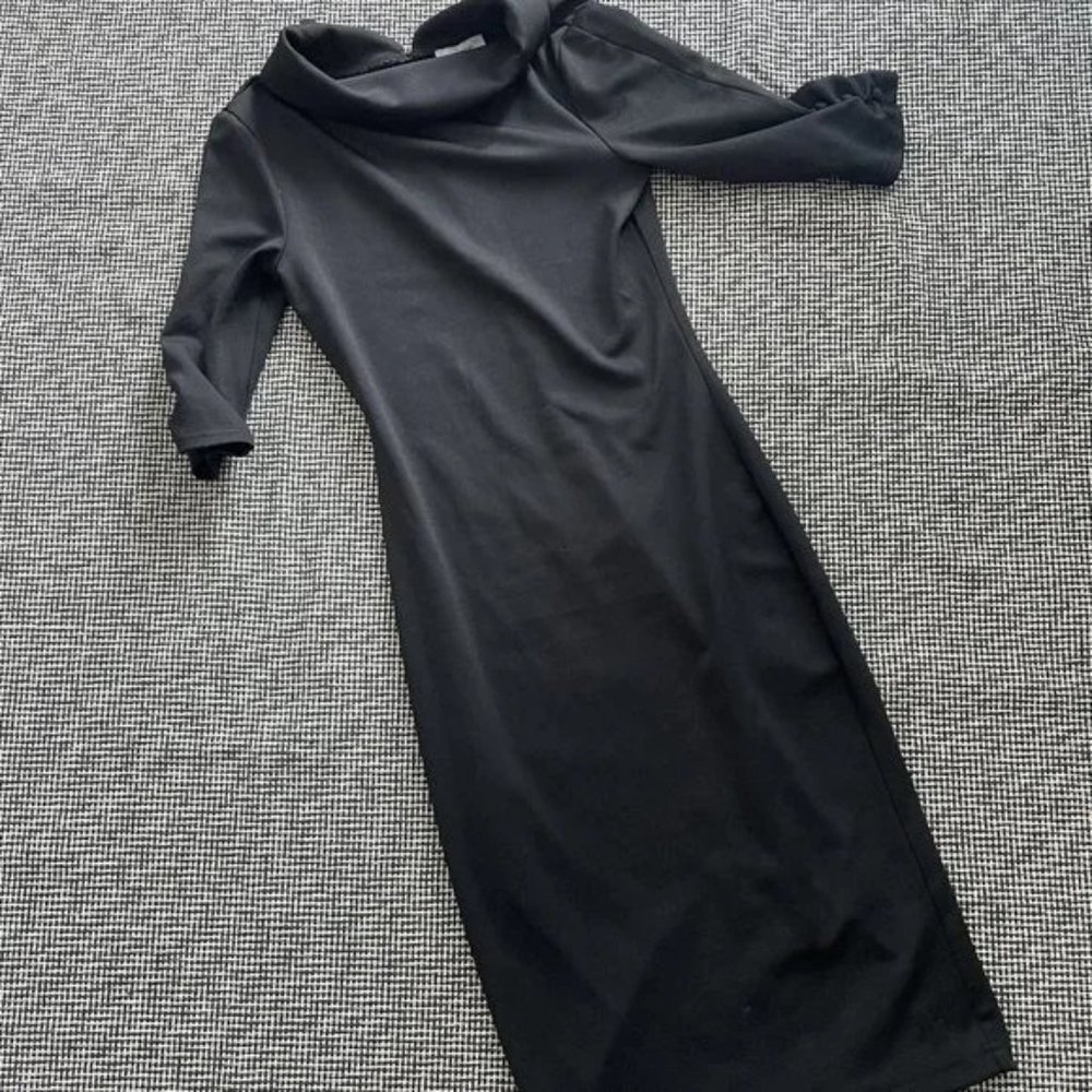 Unique Vintage Black Wiggle Dress